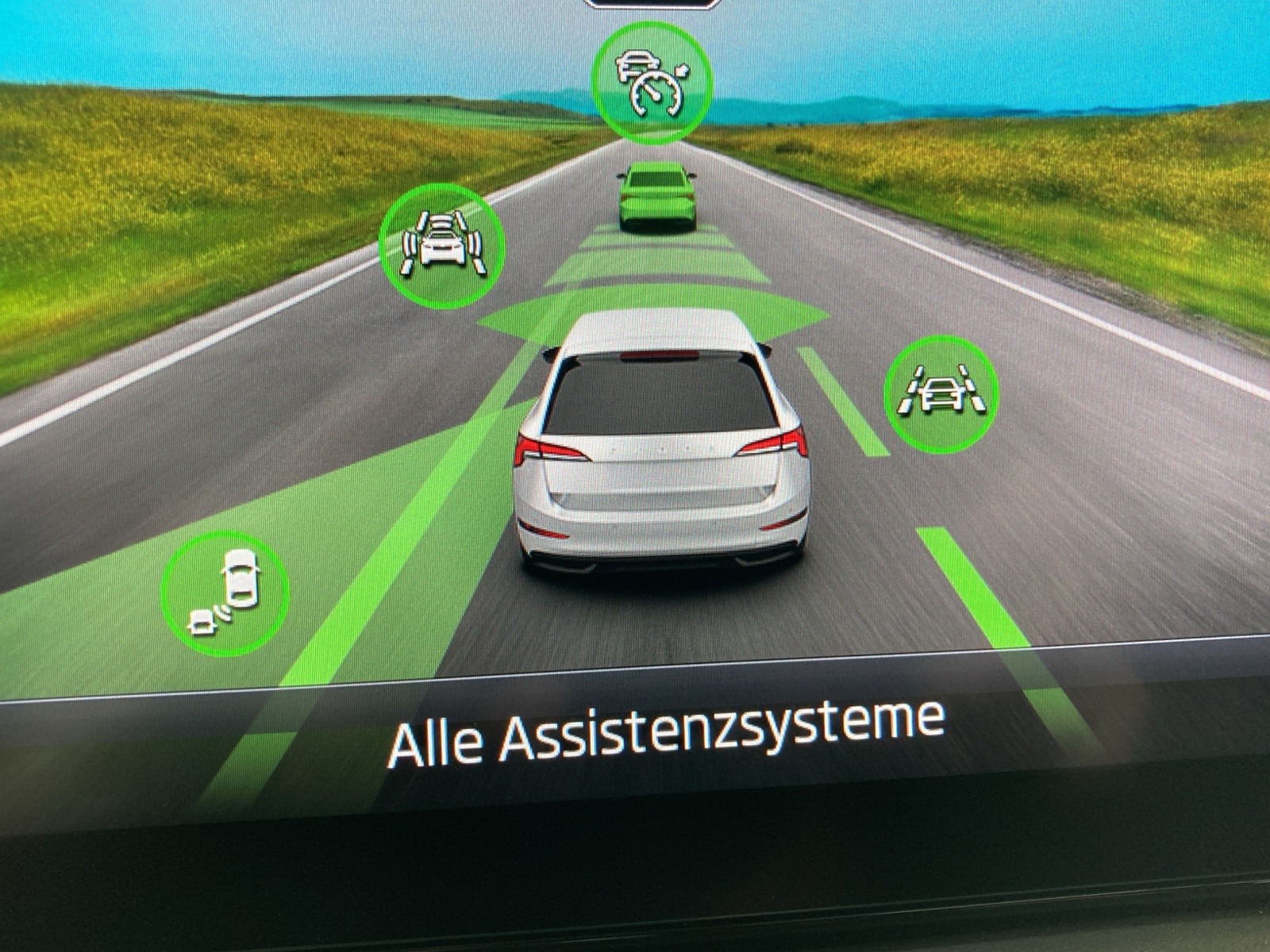 SKODA Scala 1.0 TSI Ambition DSG-image-14