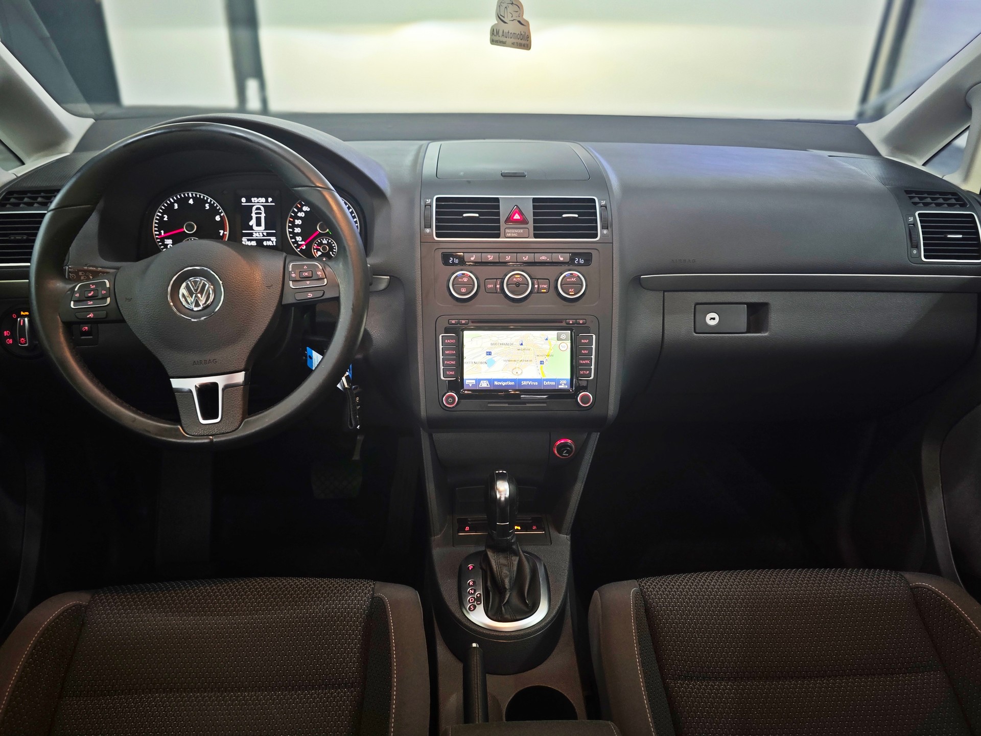 VW Touran 1.4 TSI Comfortline DSG-image-14