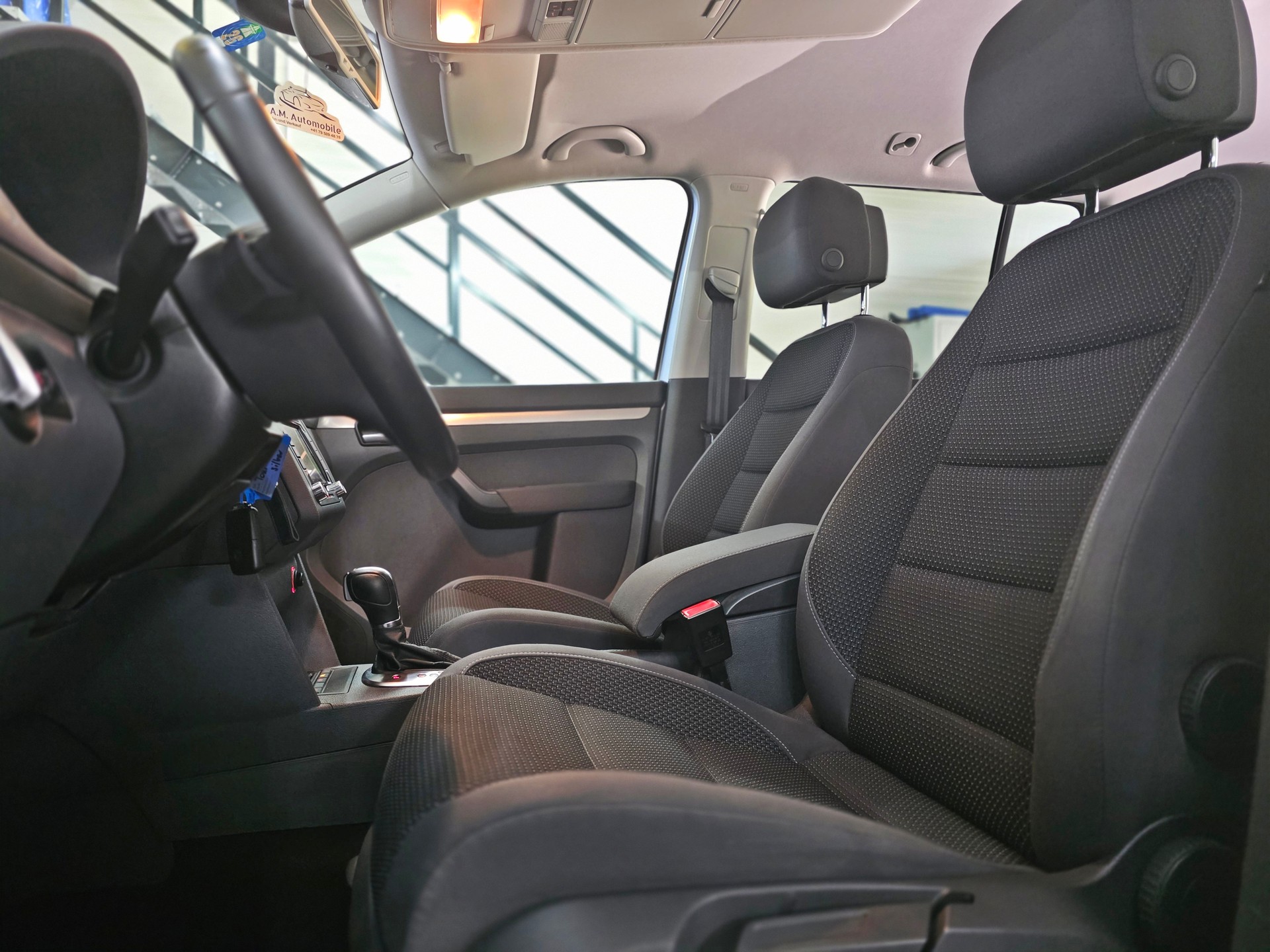 VW Touran 1.4 TSI Comfortline DSG-image-11