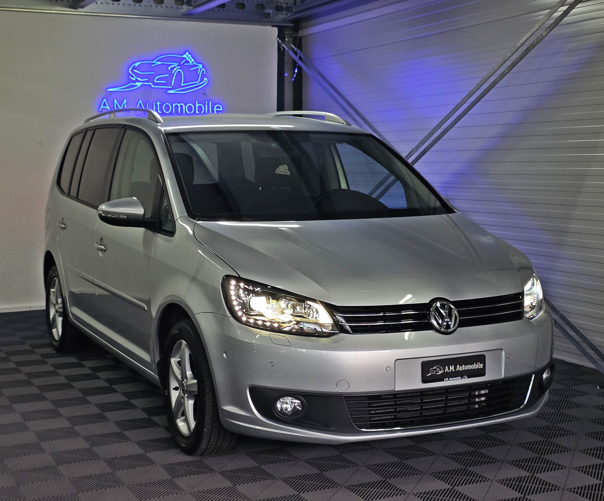 VW Touran 1.4 TSI Comfortline DSG-image-0