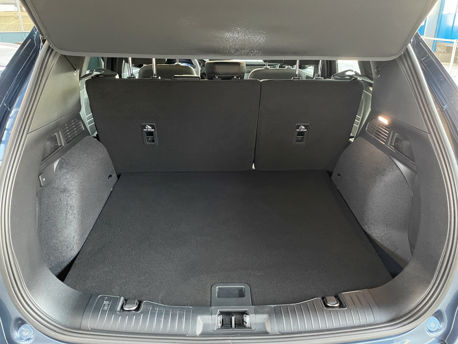 FORD Kuga 2.5 Hybrid ST-Line X 4x4-image-10