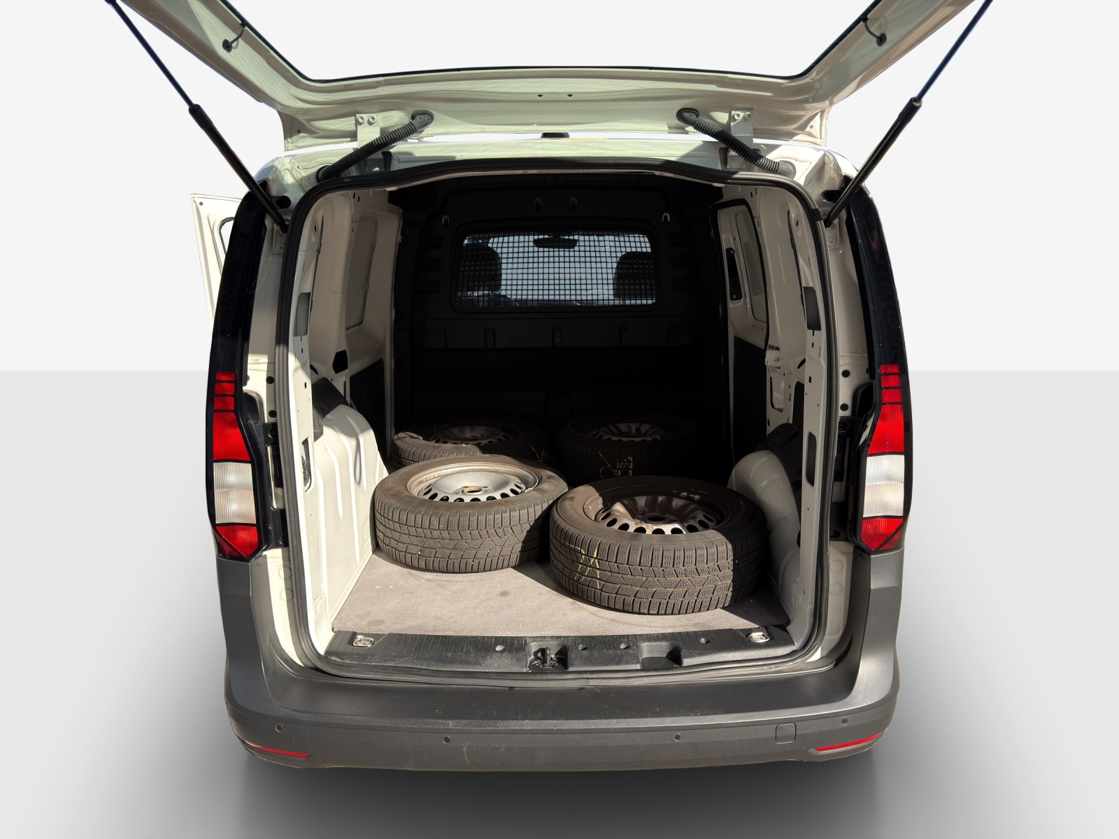 VW Caddy Cargo 2.0TDI-image-12