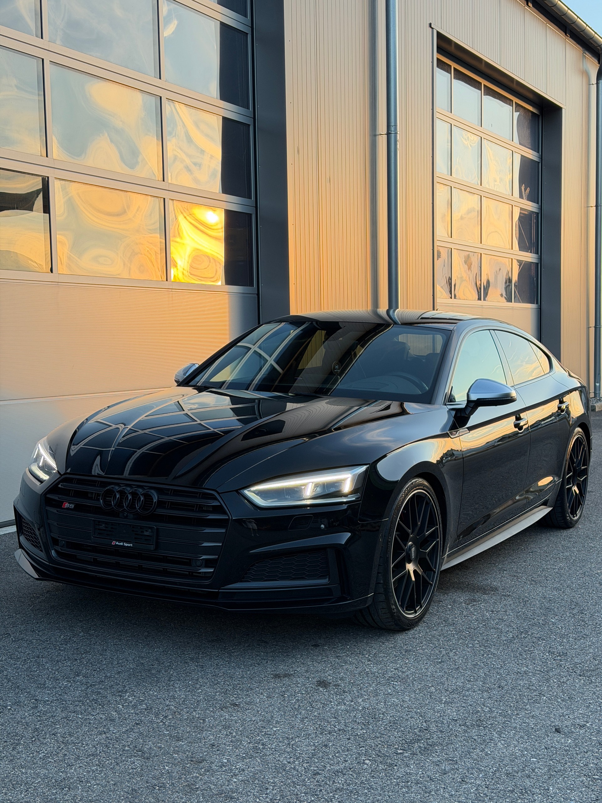 AUDI S5 Sportback 3.0 TFSI quattro tiptronic-image-3
