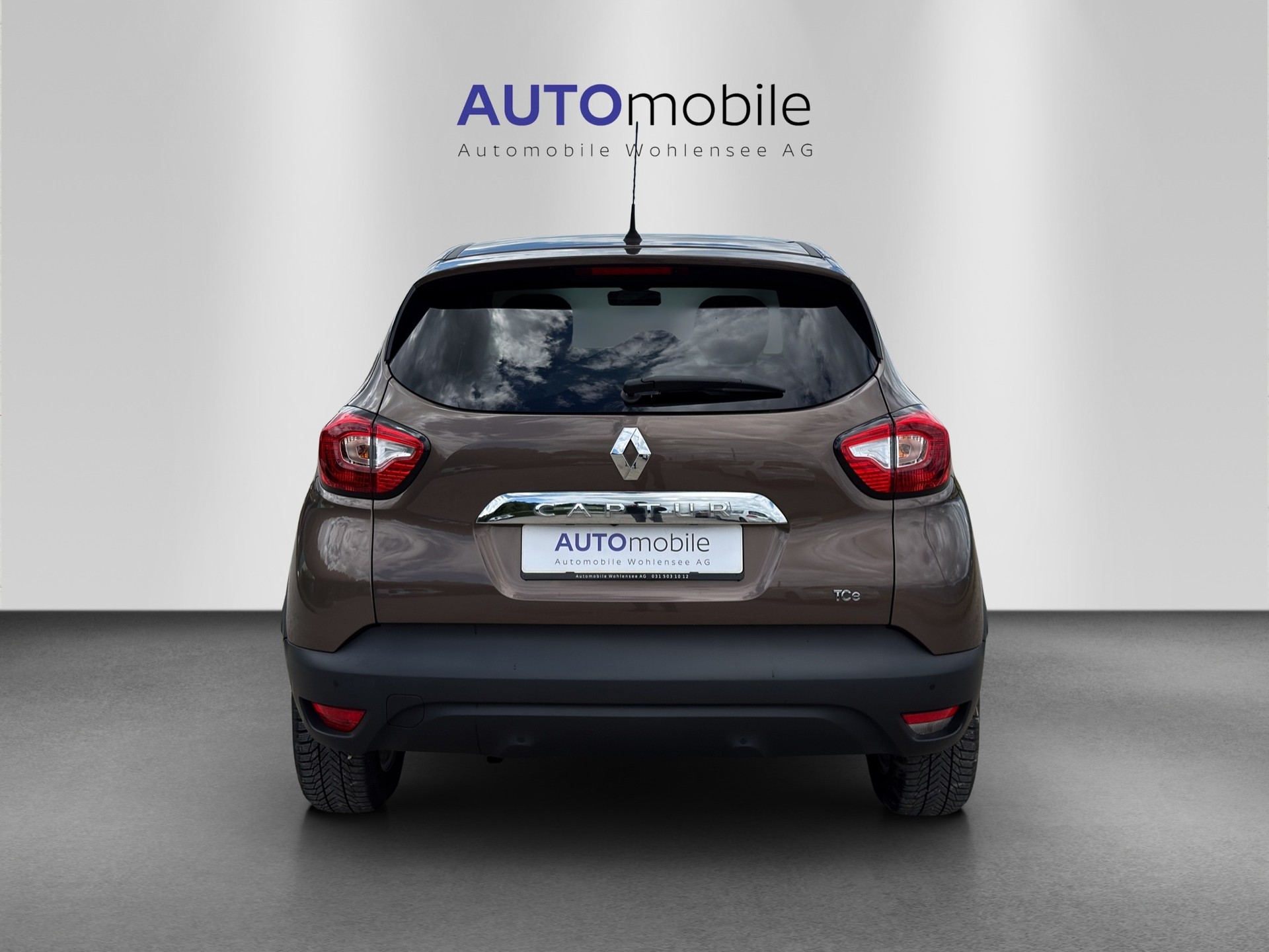 RENAULT Captur 1.2 T 16V Privilège EDC-image-5