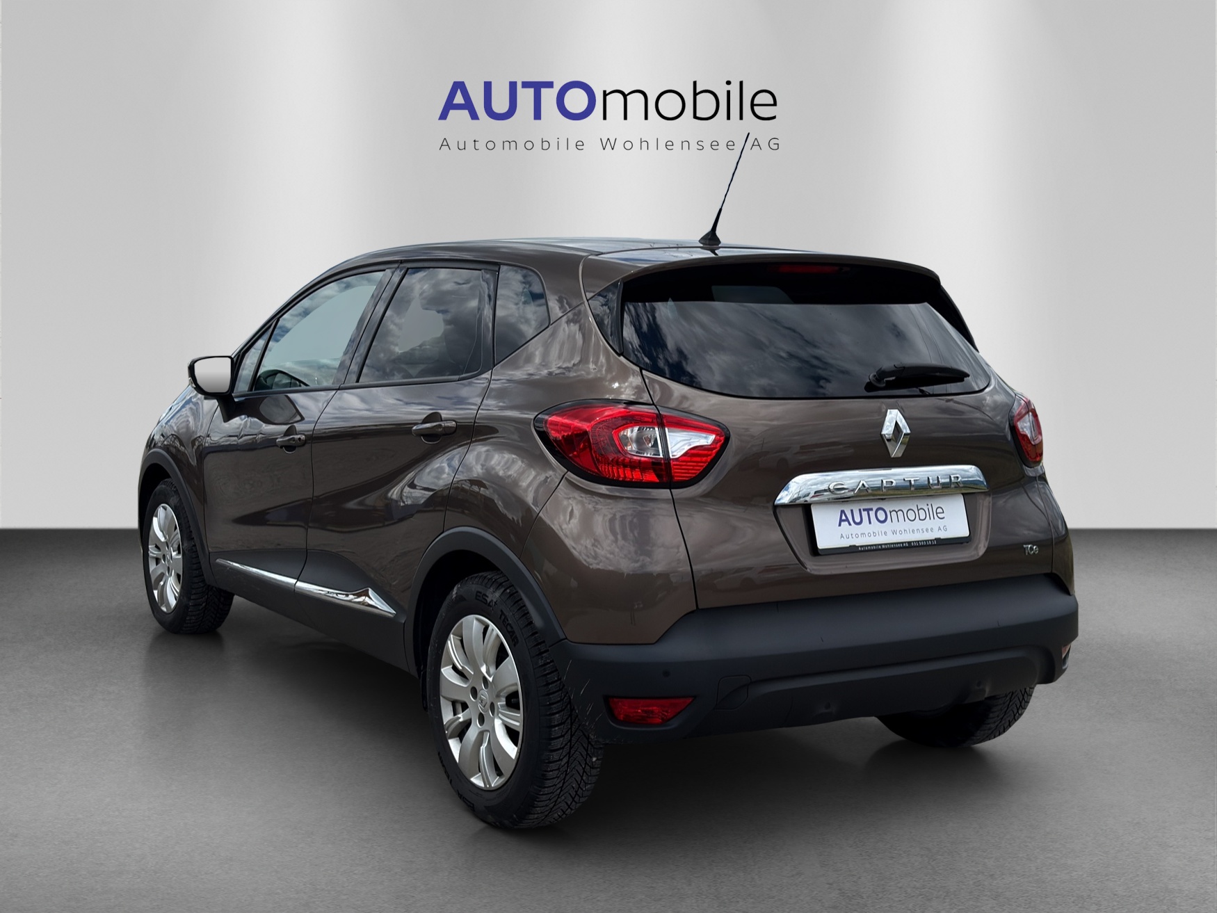 RENAULT Captur 1.2 T 16V Privilège EDC-image-6