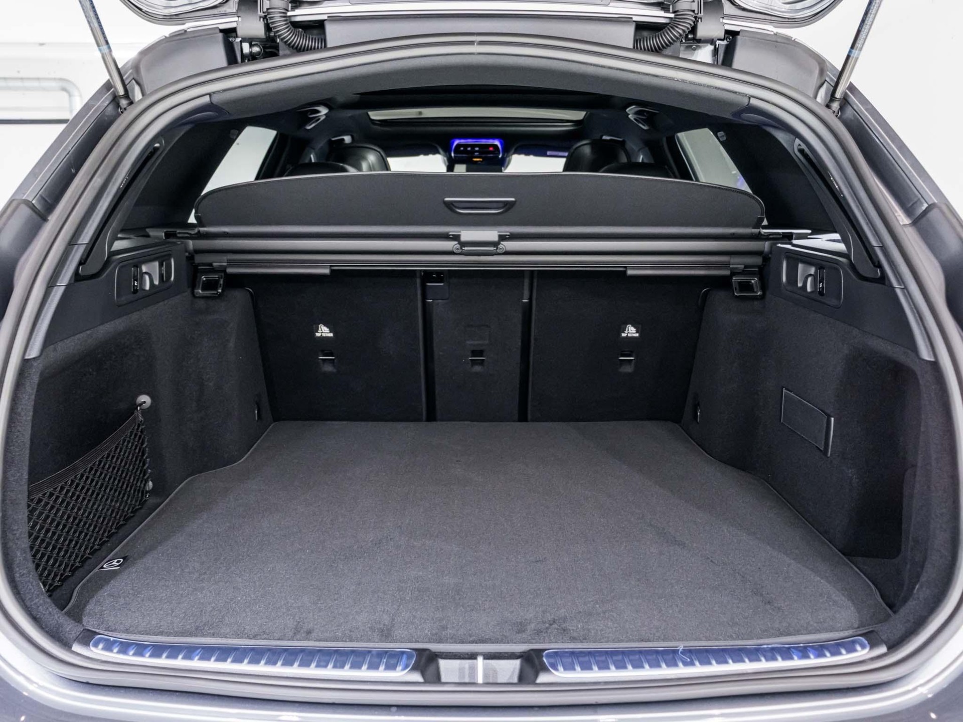 MERCEDES-BENZ C 220 d 4MATIC T-Modell Swiss Star-image-13