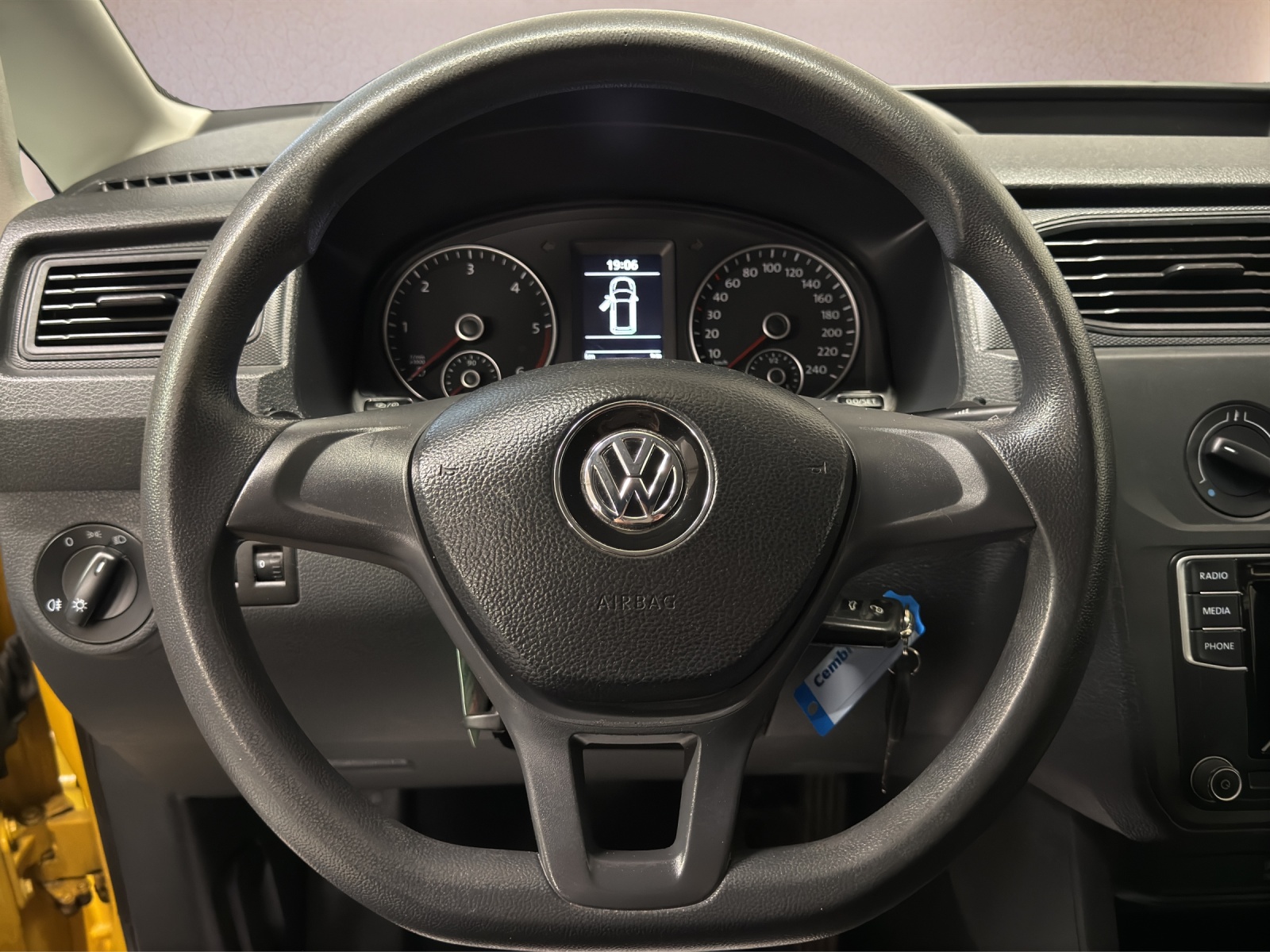 VW Caddy 2.0 TDI Trendline 4Motion DSG-image-15