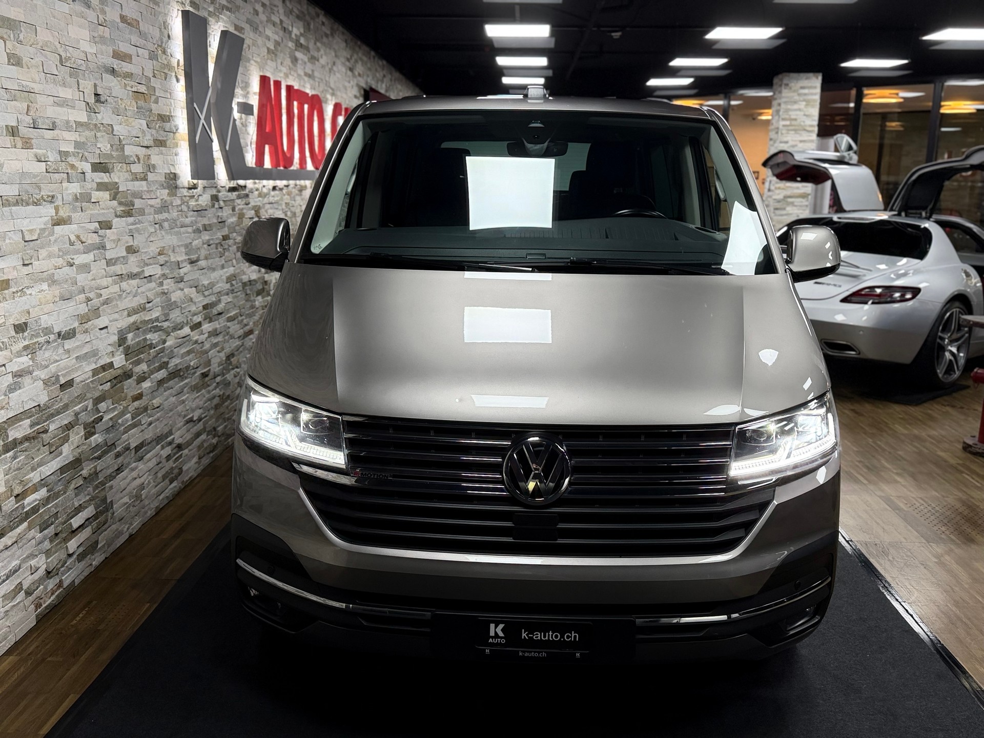 VW T6.1 Multivan 2.0 Bi-TDI Highline Liberty 4Mot. DSG - BULLI Sonderausstattung-image-5
