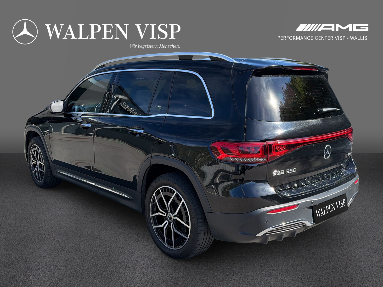MERCEDES-BENZ EQB 350 AMG Line 4Matic-showroom-element-3