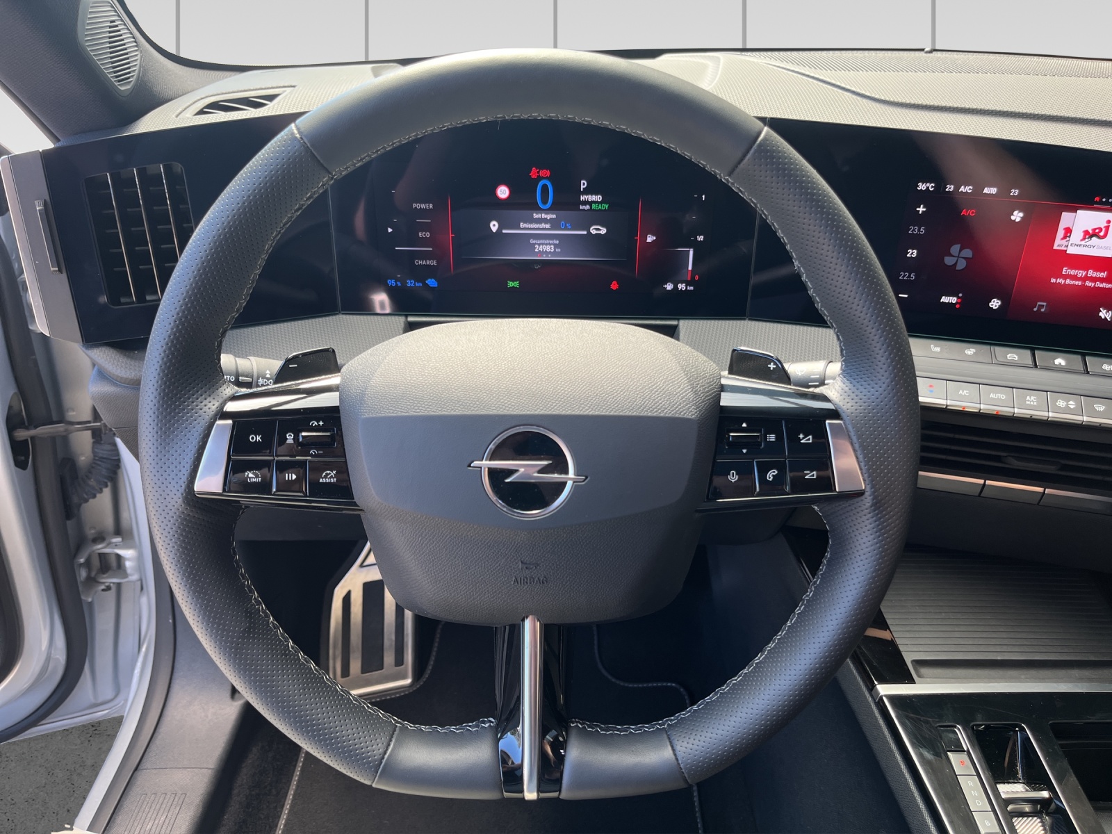 OPEL Astra 1.6 PHEV Turbo Swiss Plus A-image-8