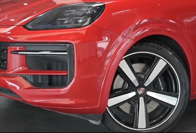 PORSCHE Cayenne GTS Tiptronic-image-1