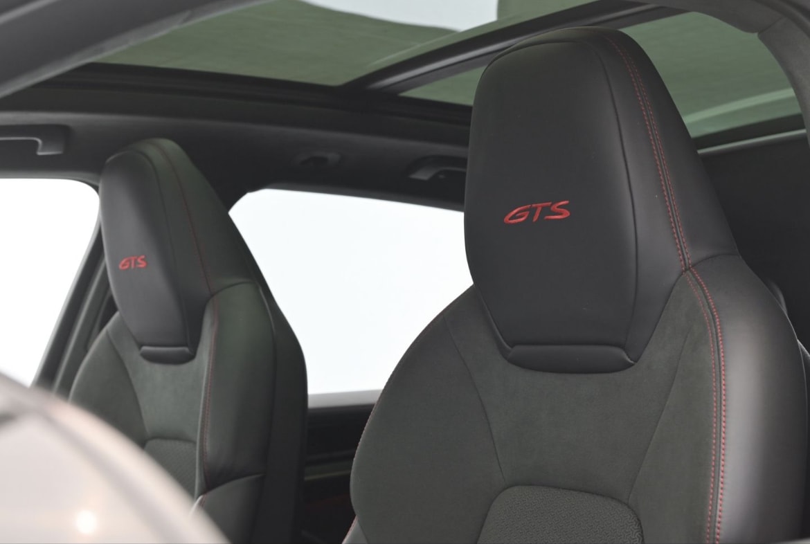 PORSCHE Cayenne GTS Tiptronic-image-10