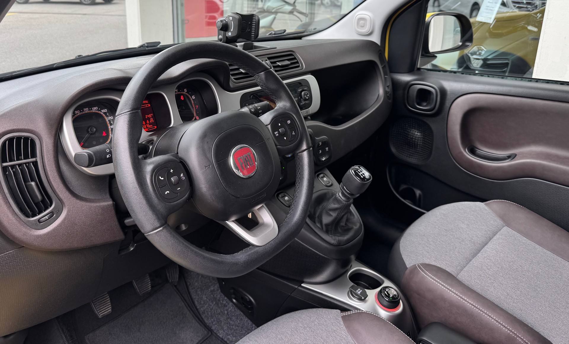 FIAT Panda 0.9 Twinair Turbo Cross 4x4-image-6