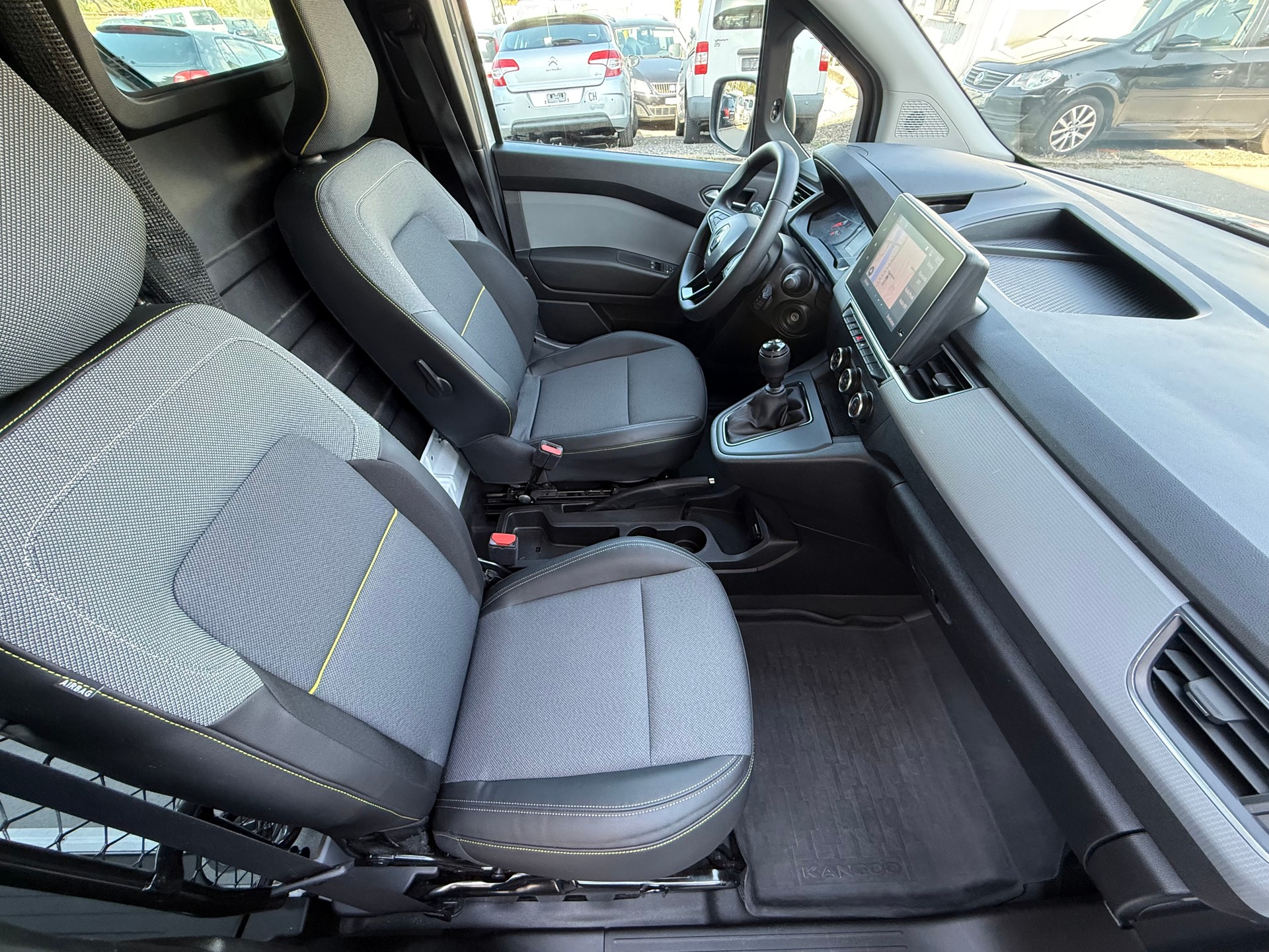 RENAULT Kangoo Van 1.5 dCi Standard 95 Extra-image-8