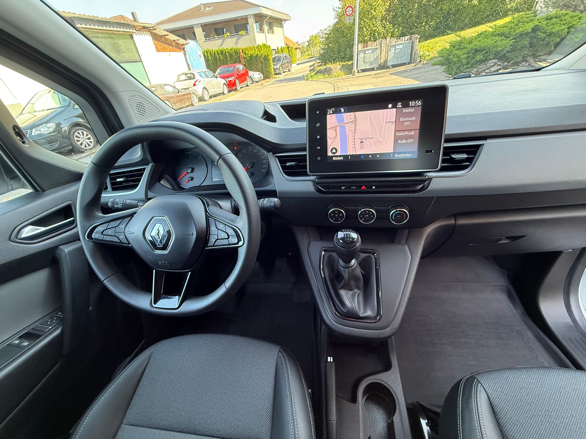 RENAULT Kangoo Van 1.5 dCi Standard 95 Extra-image-9