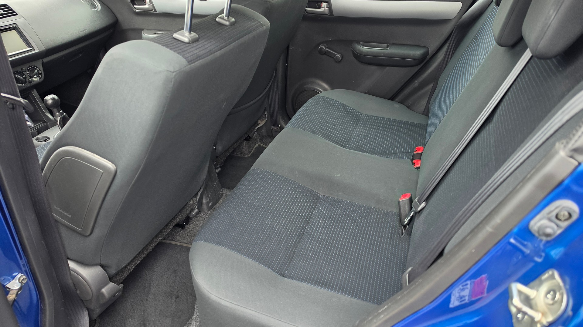 SUZUKI Swift 1.5i 16V VVT GL Top-image-10