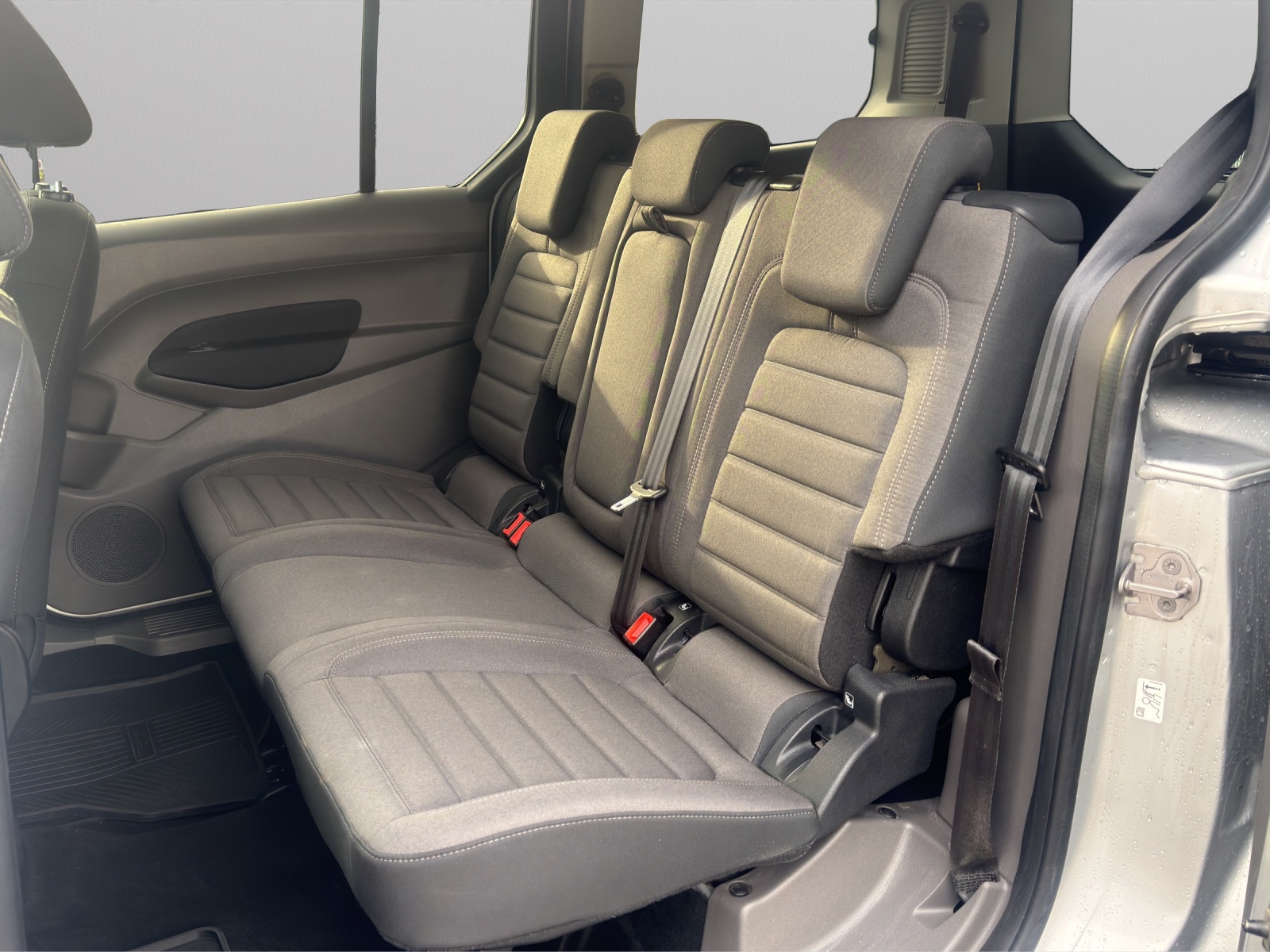 FORD Tourneo Grand Connect 1.5 EcoBlue 120 Titanium-image-12