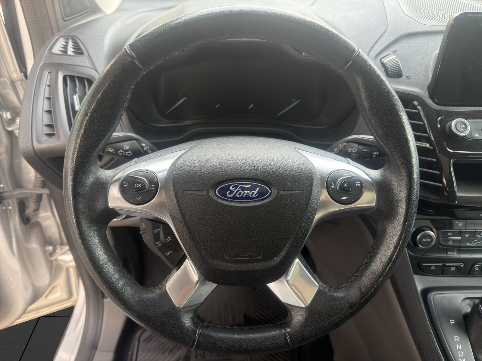 FORD Tourneo Grand Connect 1.5 EcoBlue 120 Titanium-image-8