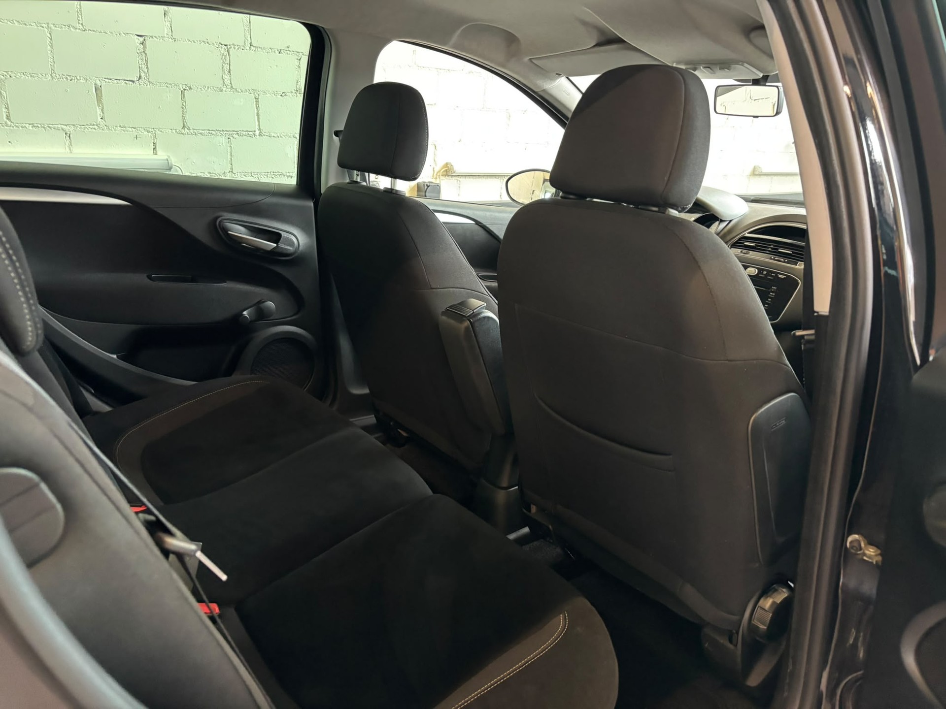 FIAT Punto 0.9 Twinair MYSTYLE-image-4