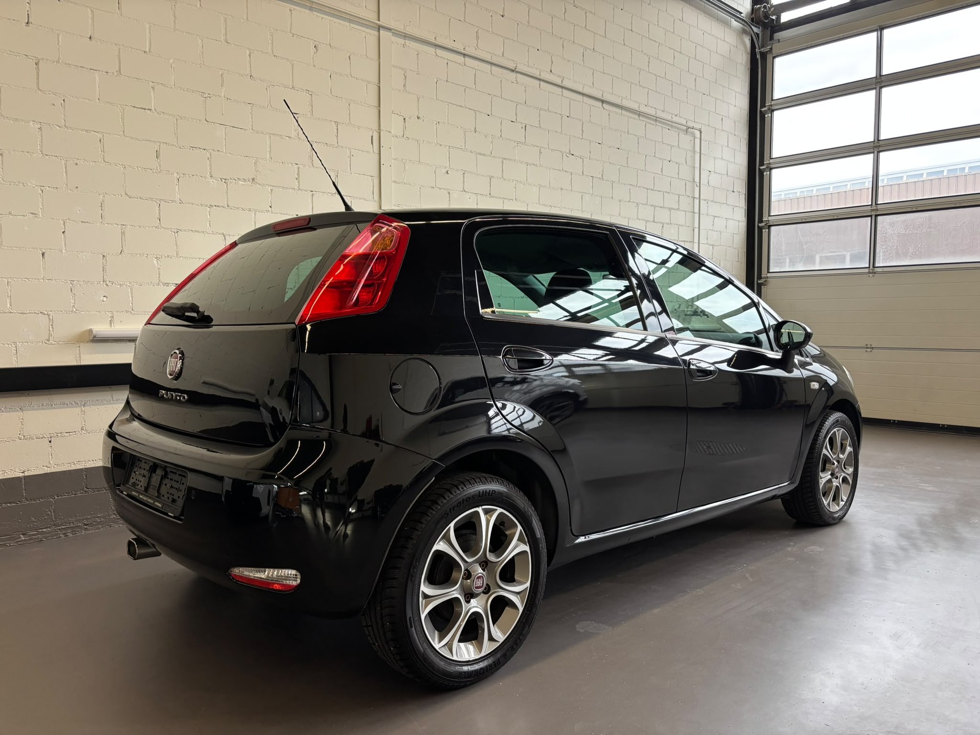 FIAT Punto 0.9 Twinair MYSTYLE-image-2