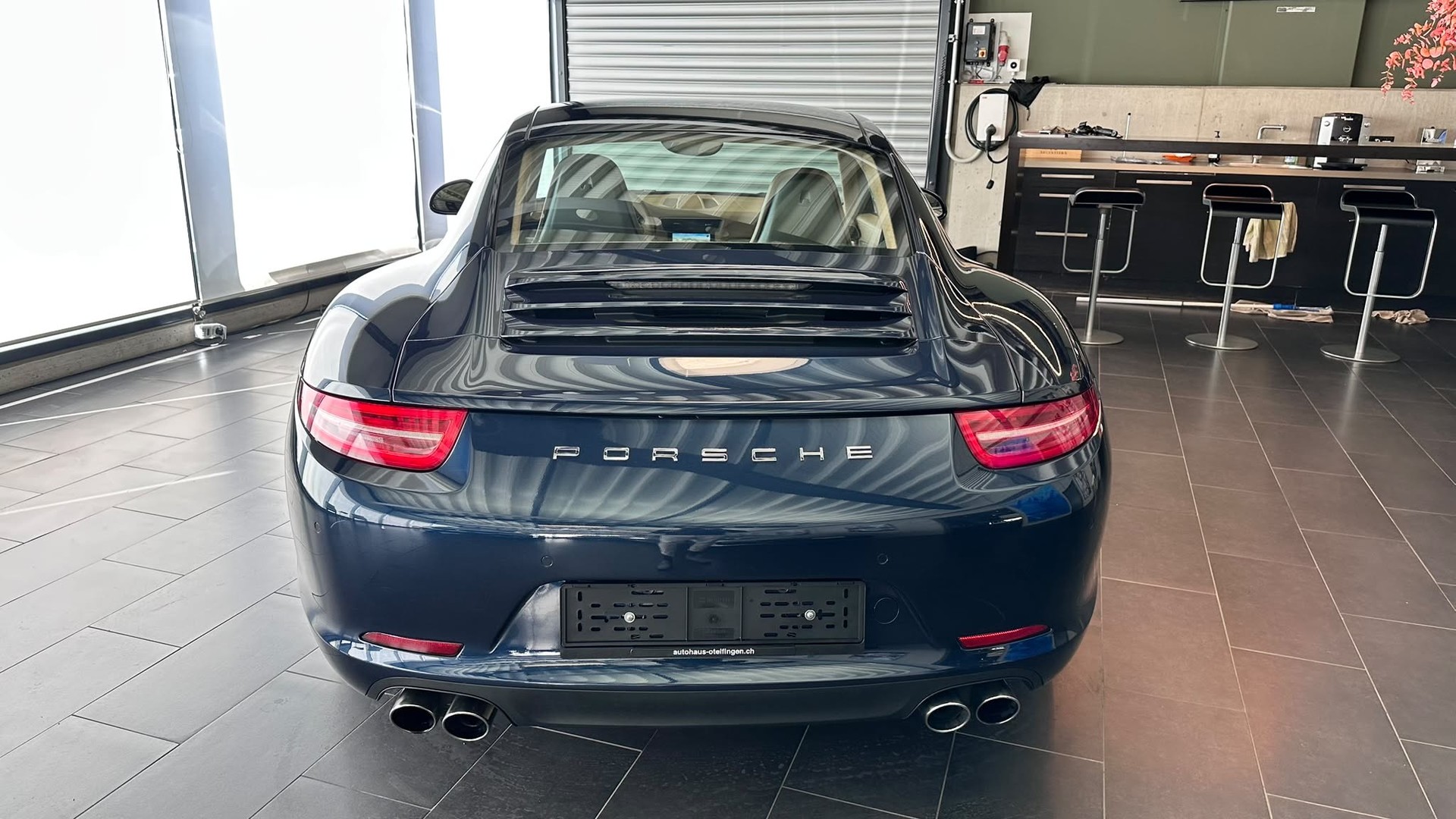 PORSCHE 911 Coupé 3.8 Carrera S PDK-image-11