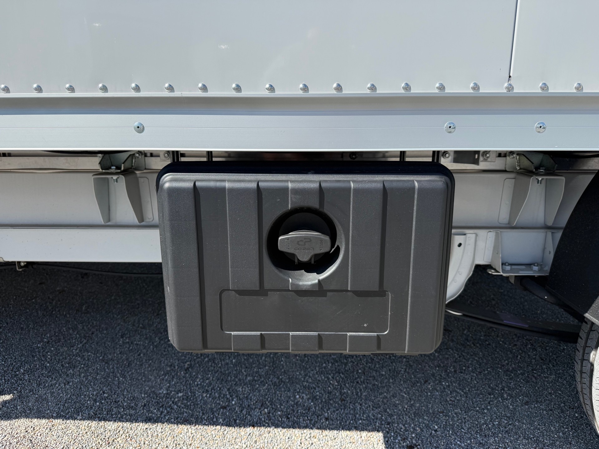 FIAT Ducato 35 2.2 MJ 140 Heavy Koffer mit Flügeltüren 1000 Kg. Nutzlast-image-12