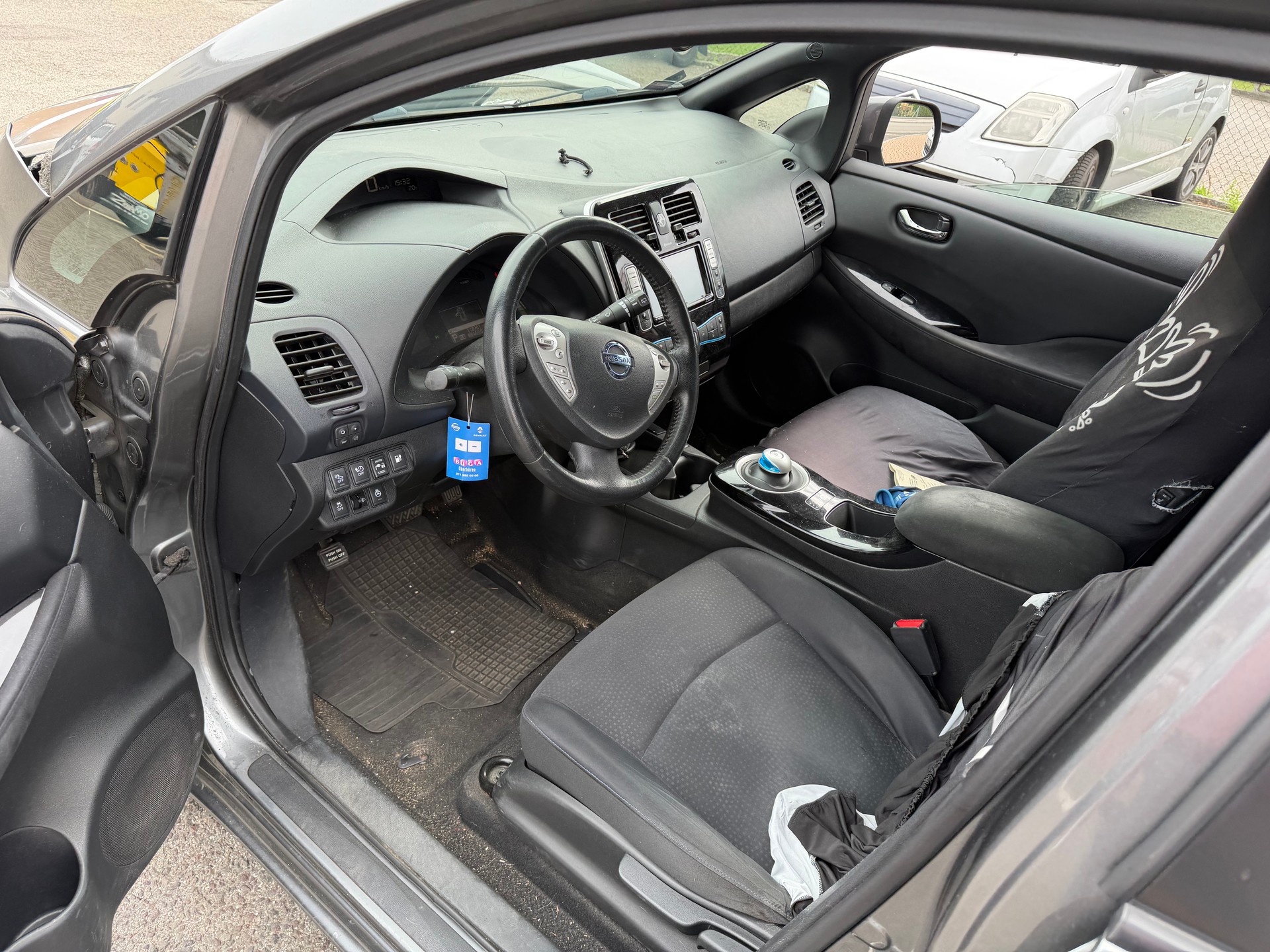 NISSAN Leaf visia 24kWh (incl battery)-image-3