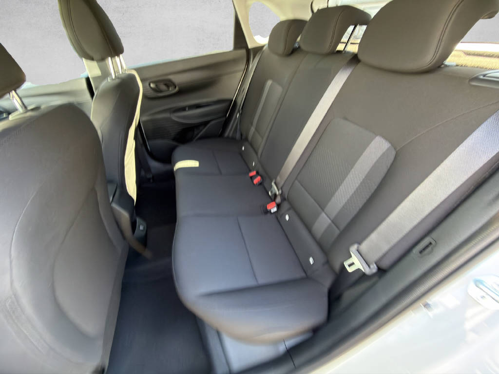 HYUNDAI i20 1.0 T-GDi Amplia Go-image-6