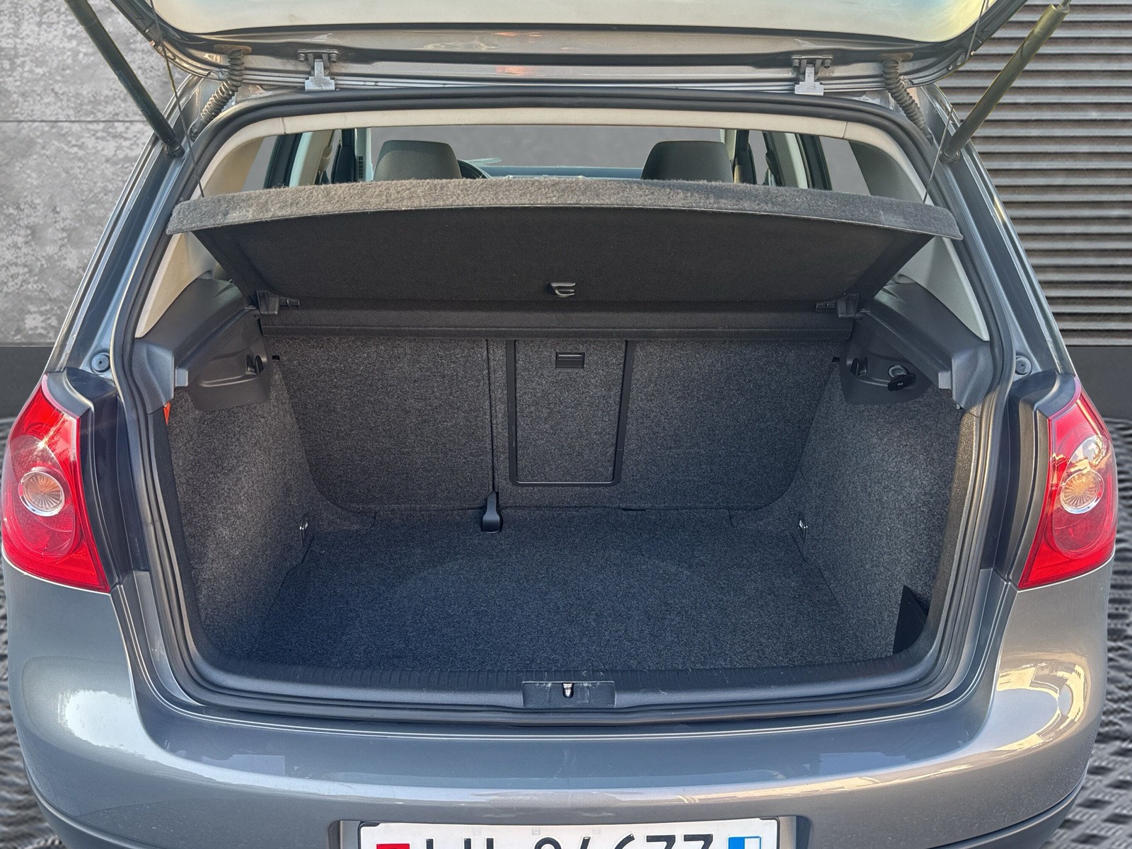 VW Golf 1.9 TDI Comfortline-image-14