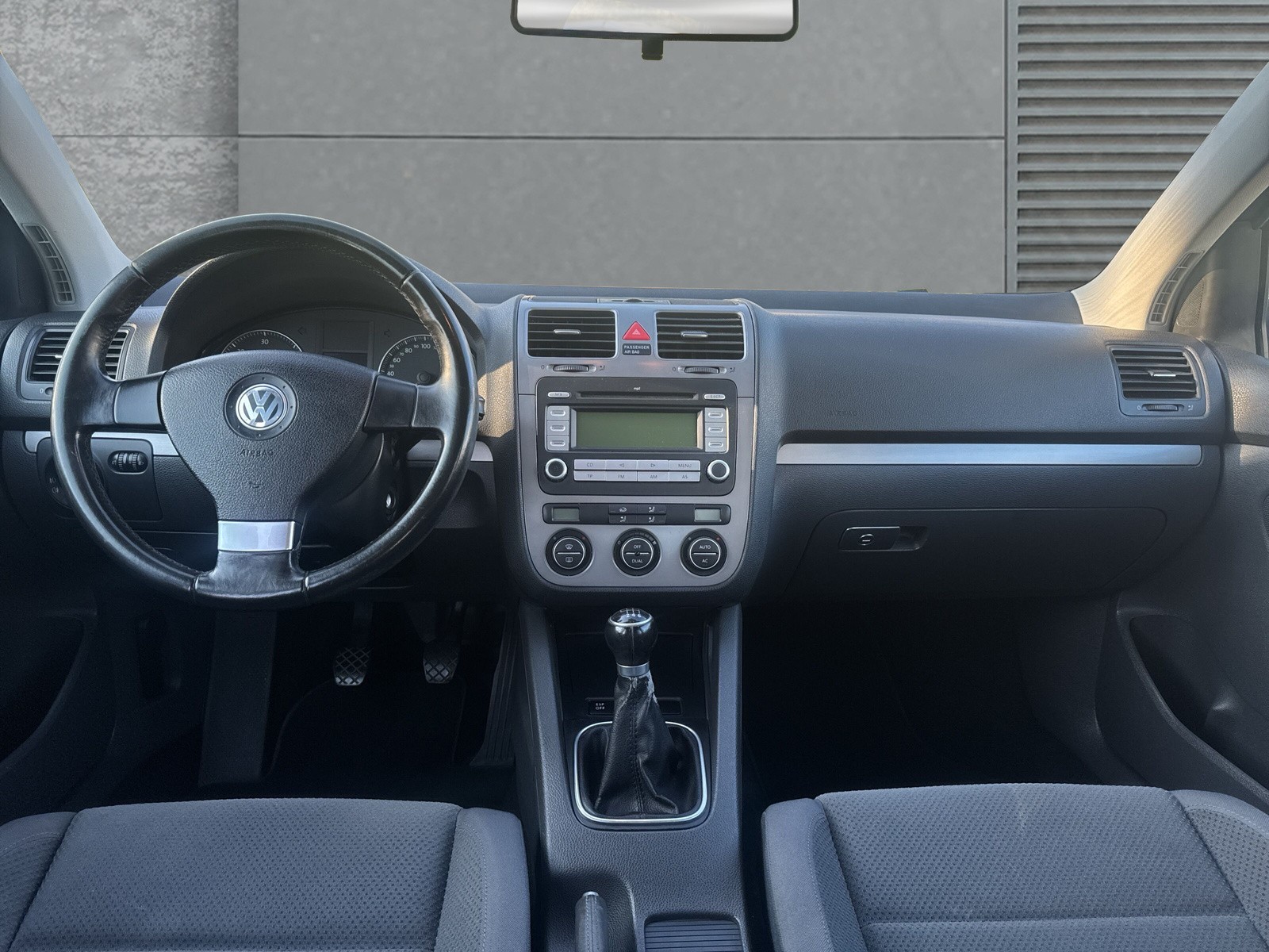 VW Golf 1.9 TDI Comfortline-image-11