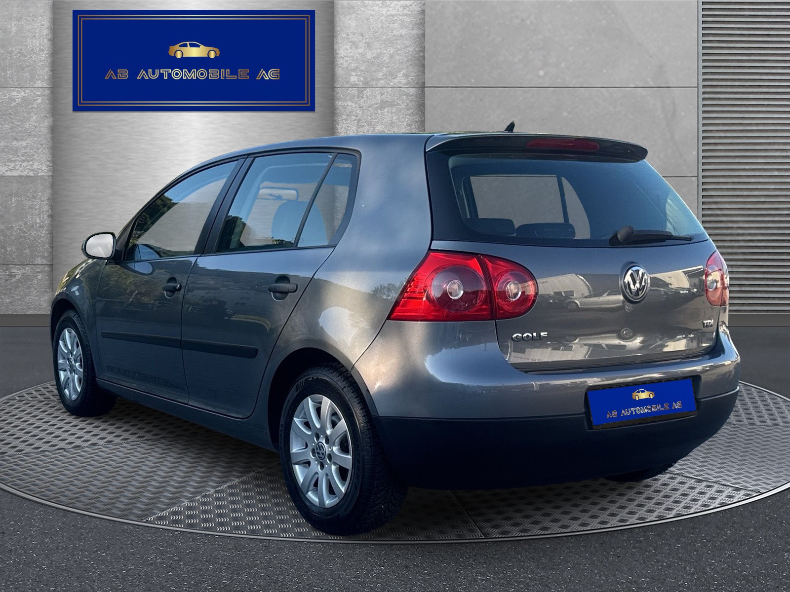 VW Golf 1.9 TDI Comfortline-image-4