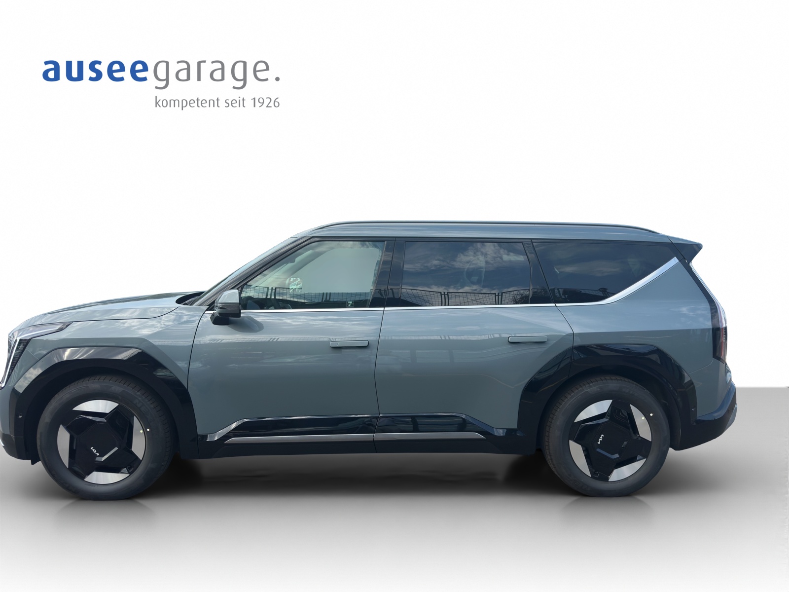 KIA EV9 99.8 kWh Earth 4x4-image-1