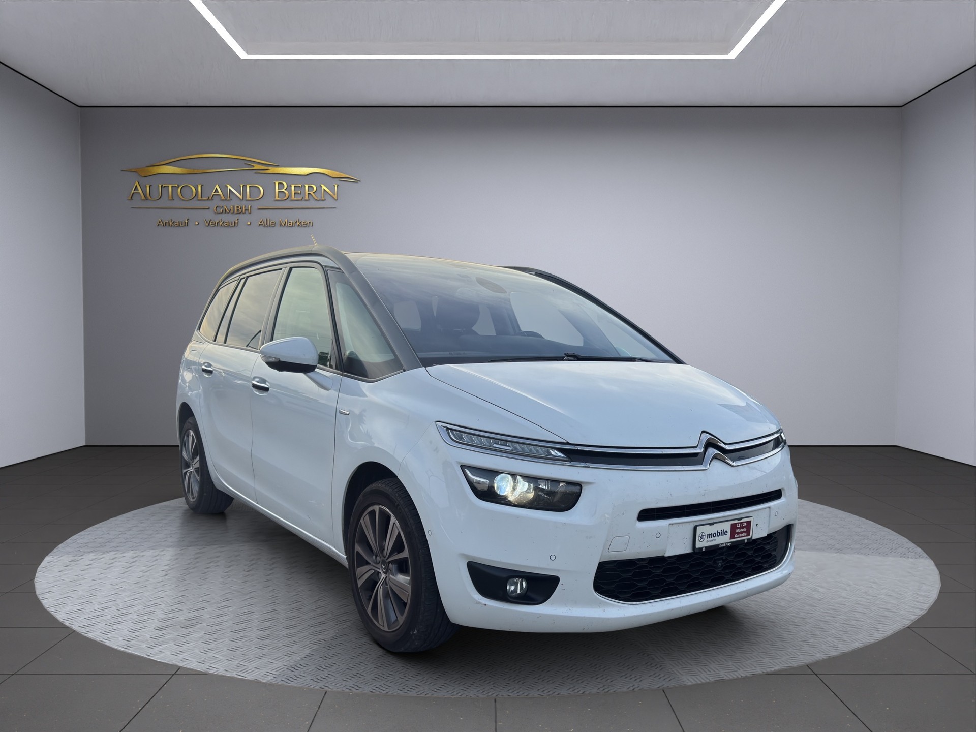 CITROEN Grand C4 Picasso 1.6 BlueHDi Exclusive EAT6-image-1