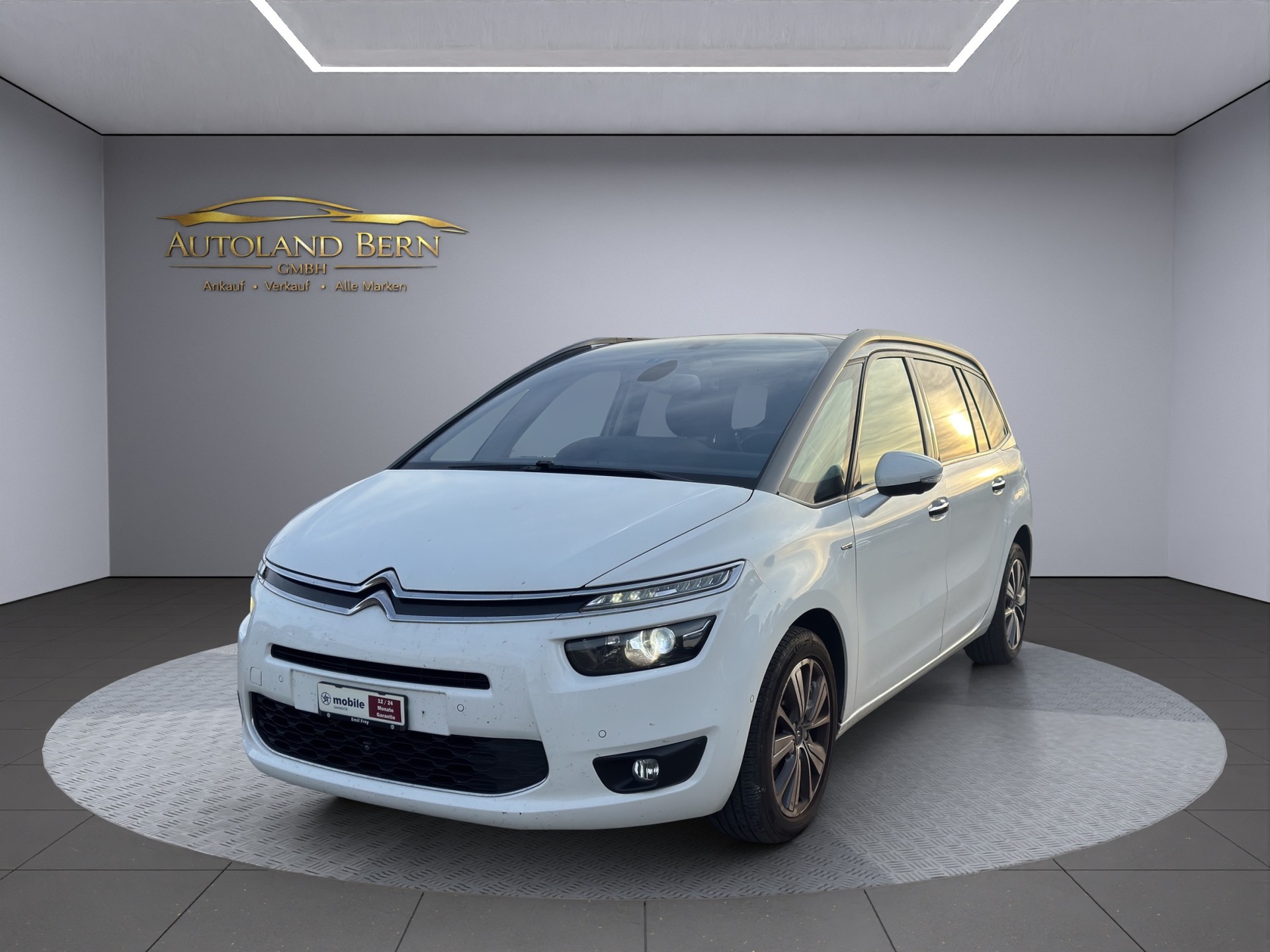 CITROEN Grand C4 Picasso 1.6 BlueHDi Exclusive EAT6-image-0