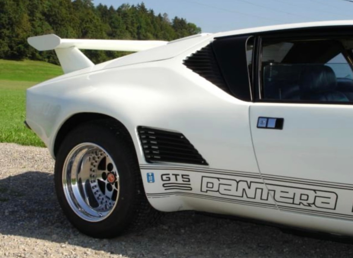 DE TOMASO GT5/S-image-3