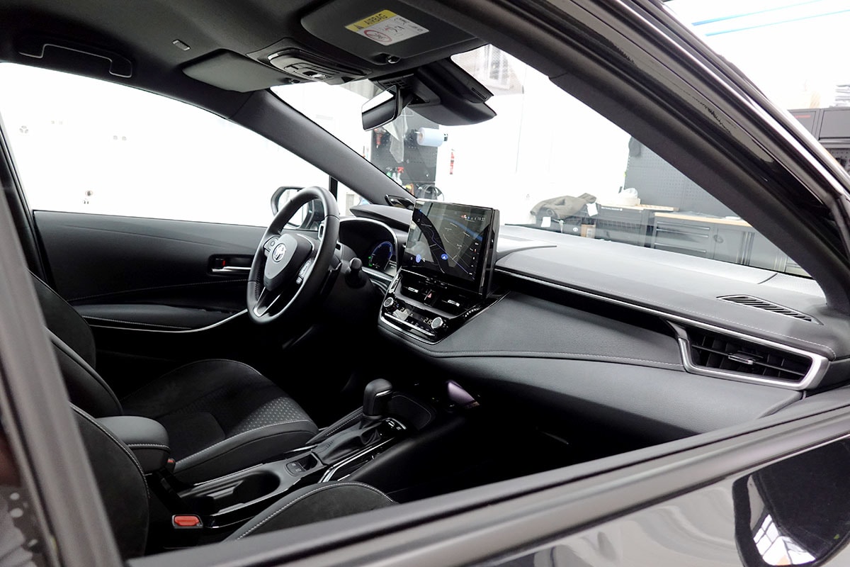 TOYOTA Corolla 2.0 HSD Premiumt e- CVT-image-5
