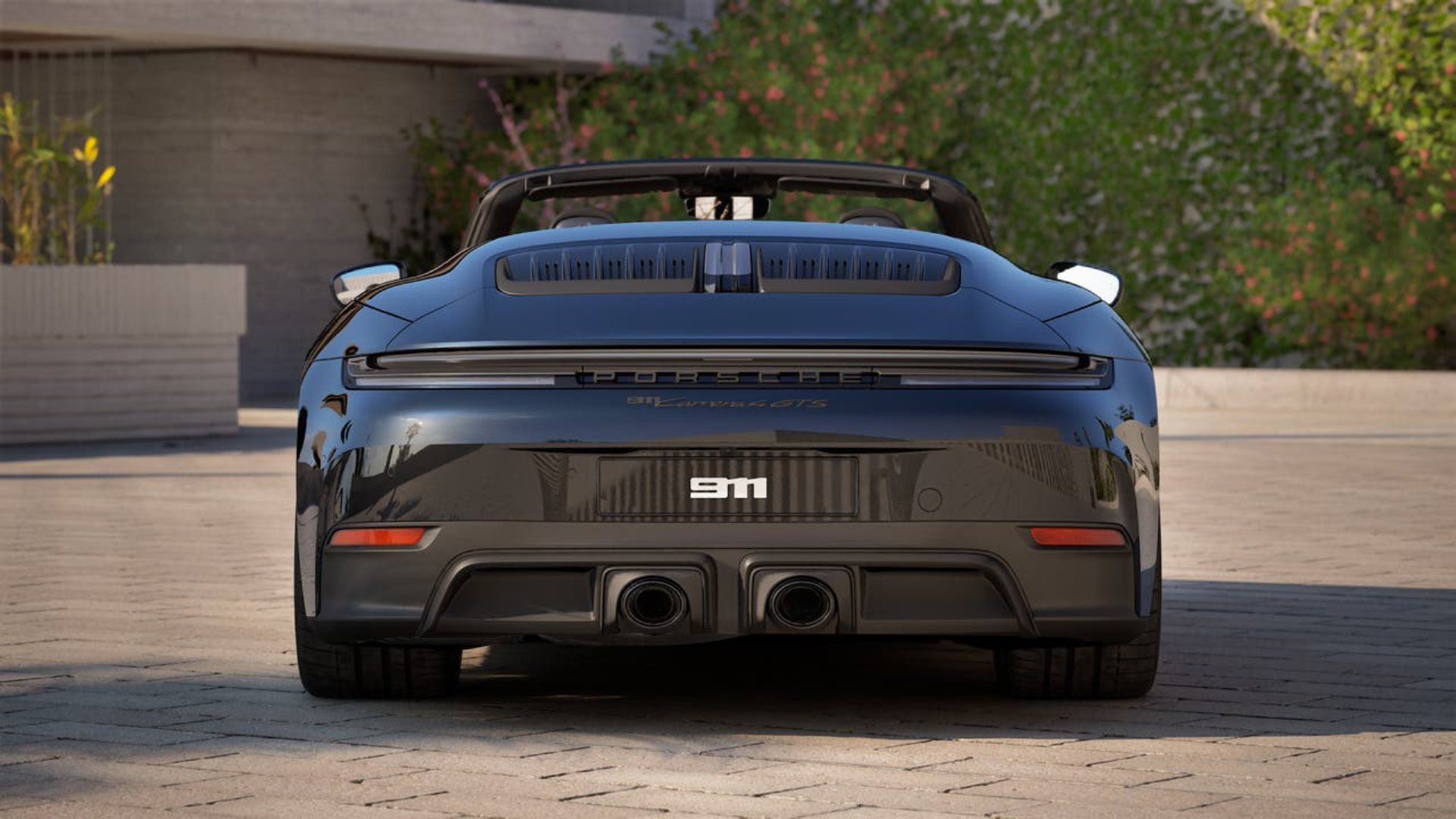 PORSCHE 911 Carrera 4 GTS Cabriolet-image-6