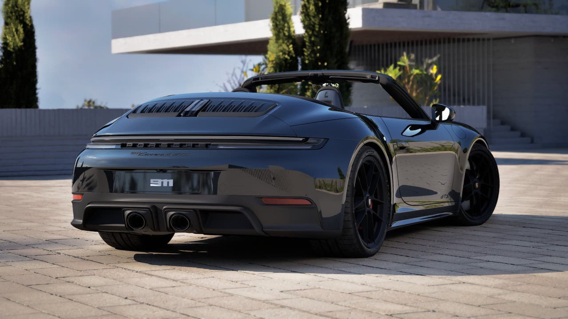 PORSCHE 911 Carrera 4 GTS Cabriolet-image-8
