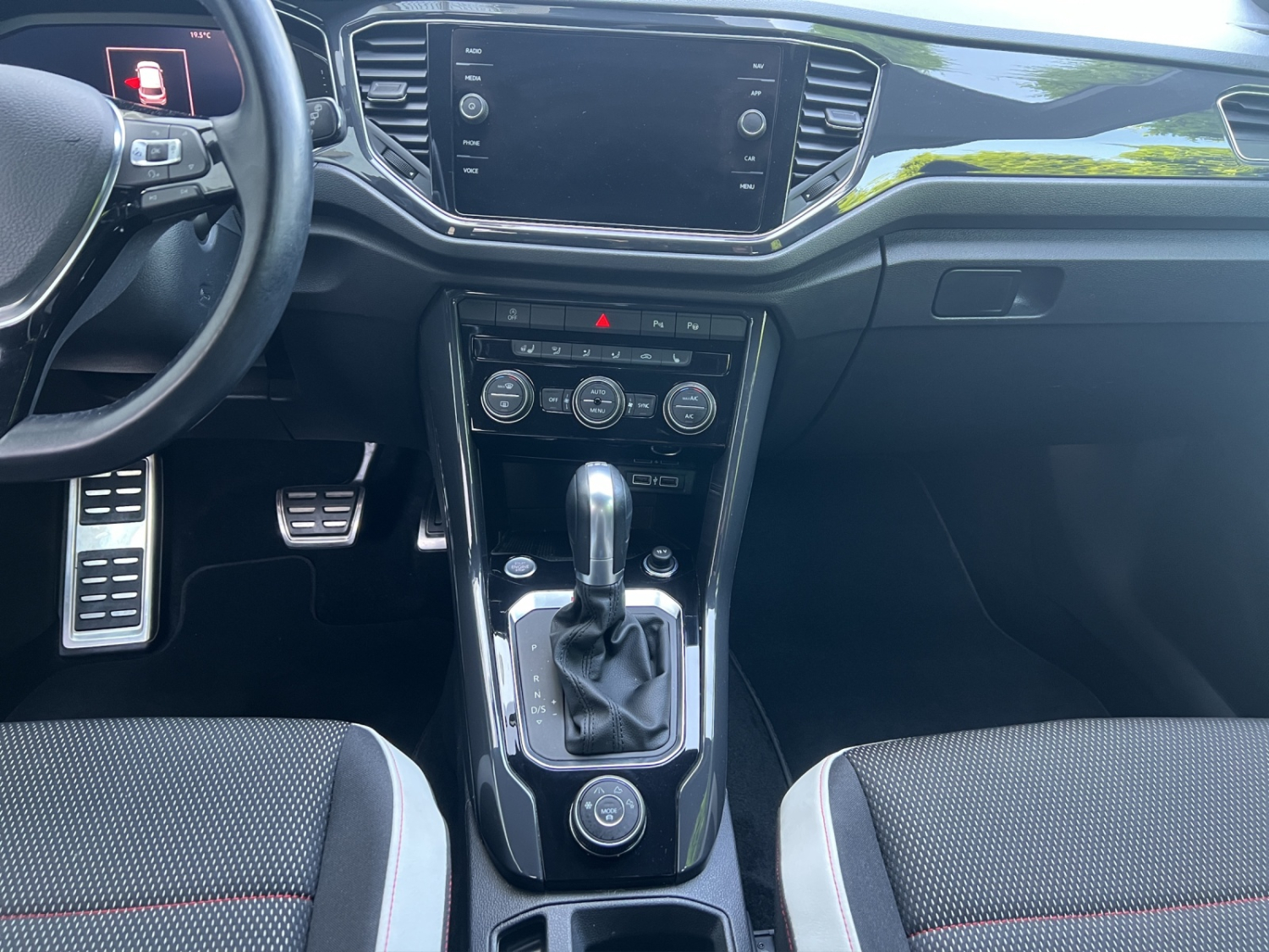 VW T-Roc 2.0 TSI Sport DSG 4motion-image-10