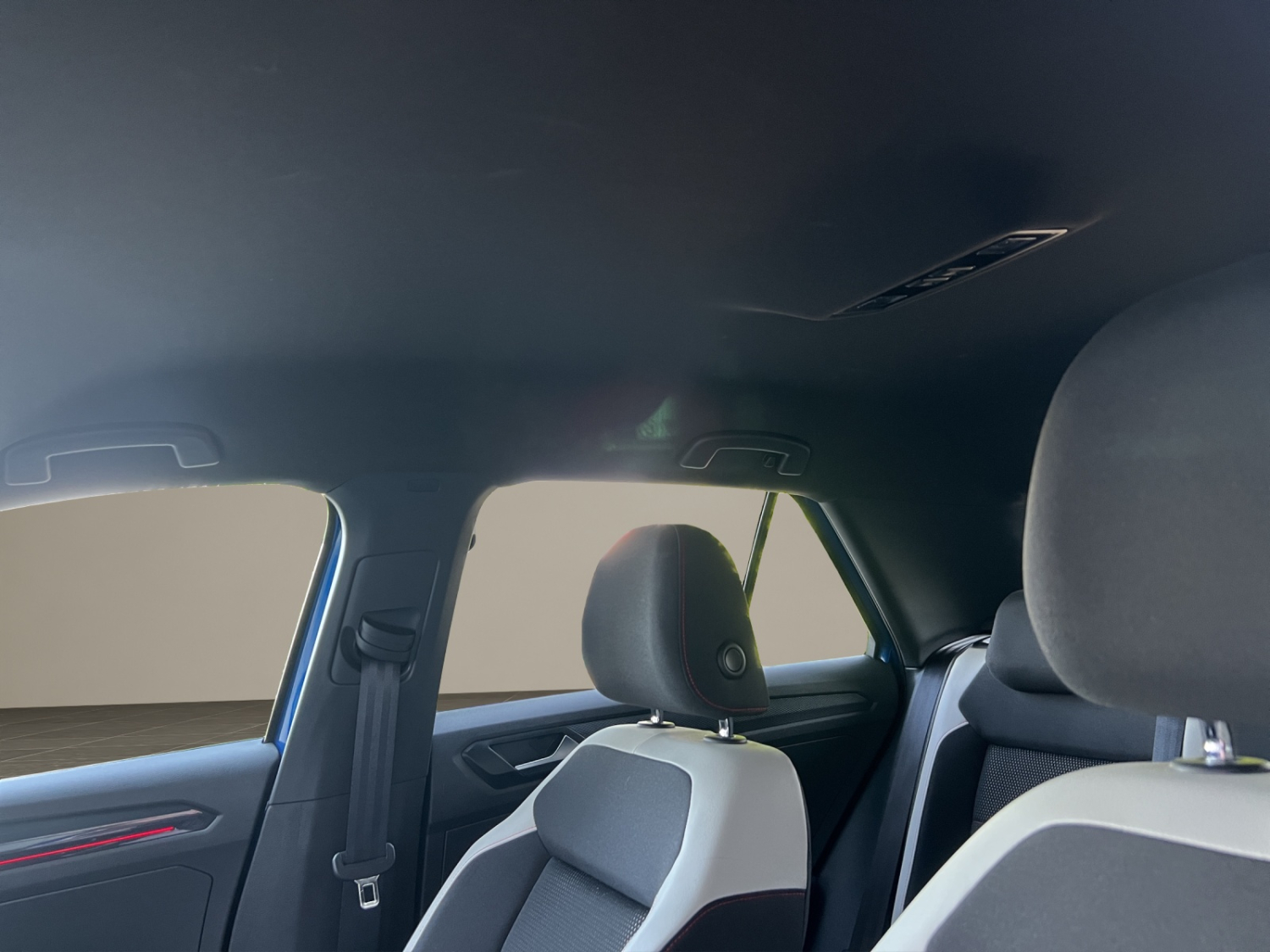 VW T-Roc 2.0 TSI Sport DSG 4motion-image-19