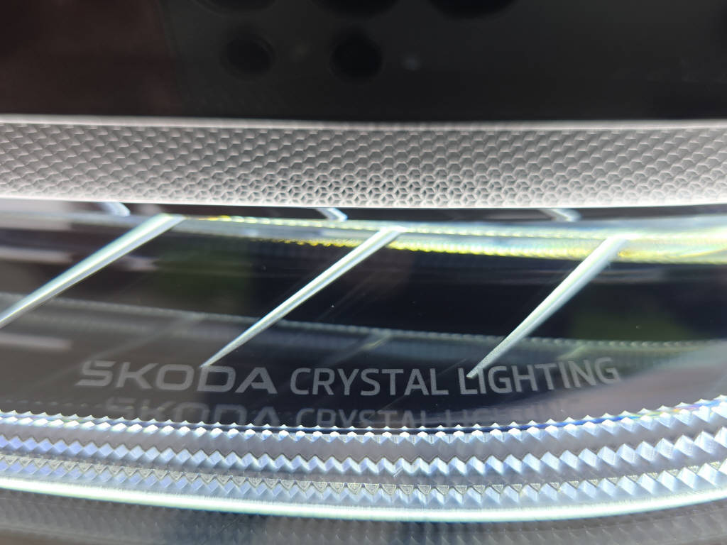 SKODA Kodiaq 2.0 TSI RS 4x4 /7-Plätzer-image-24