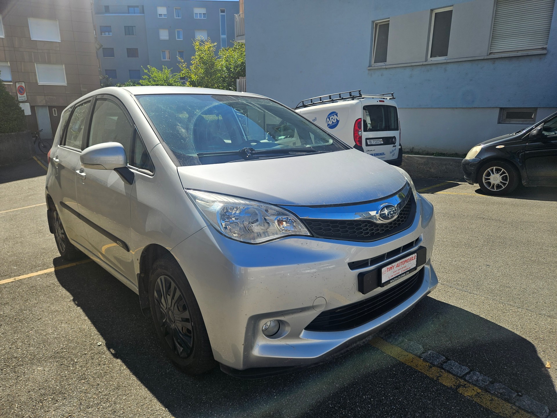 SUBARU Trezia 1.4D Swiss Luxury Automatic-image-2