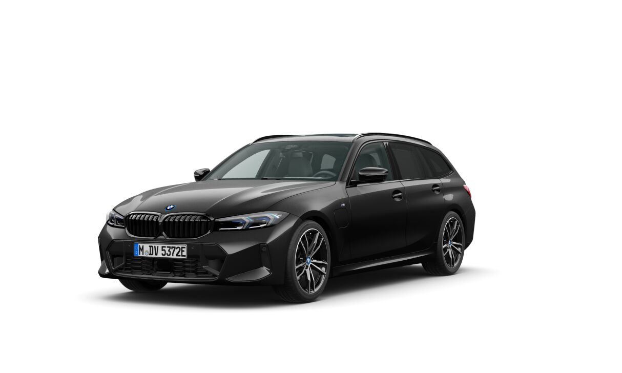 BMW 330e x DriveTouring Steptronic M Sport **Action de leasing à 0.0%**-image-0