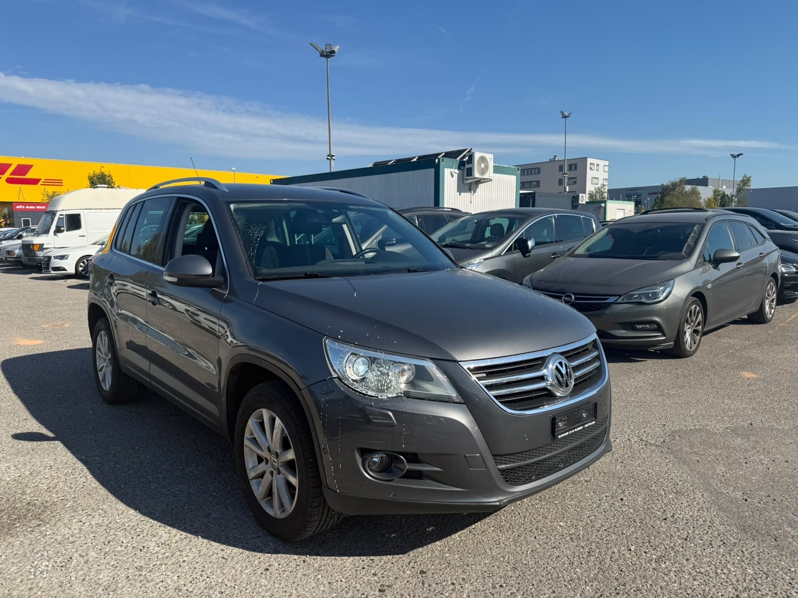 VW Tiguan 2.0 TDI Sport&Style DSG-image-2