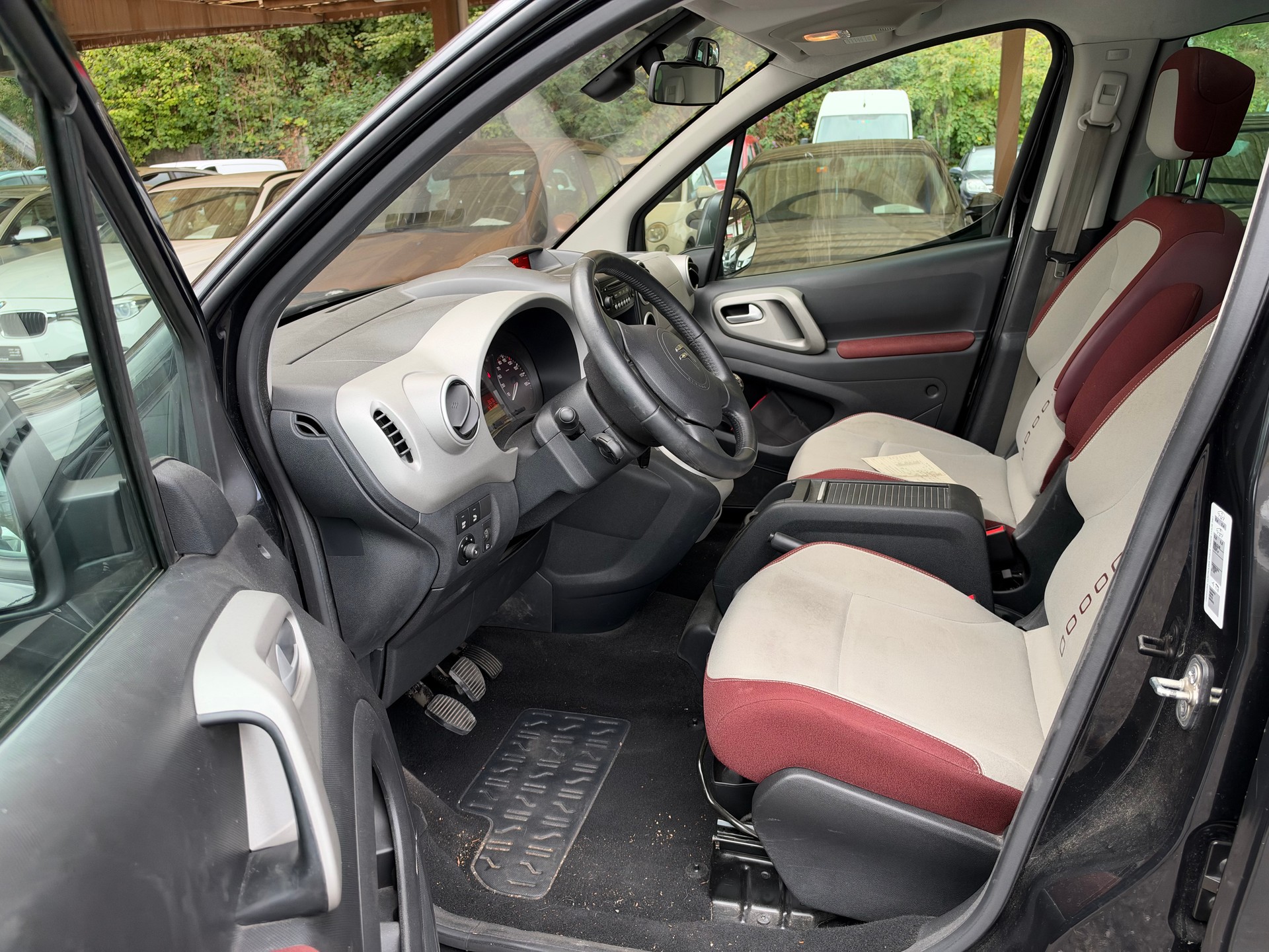CITROEN Berlingo 1.6 16V Multispace Special-image-8