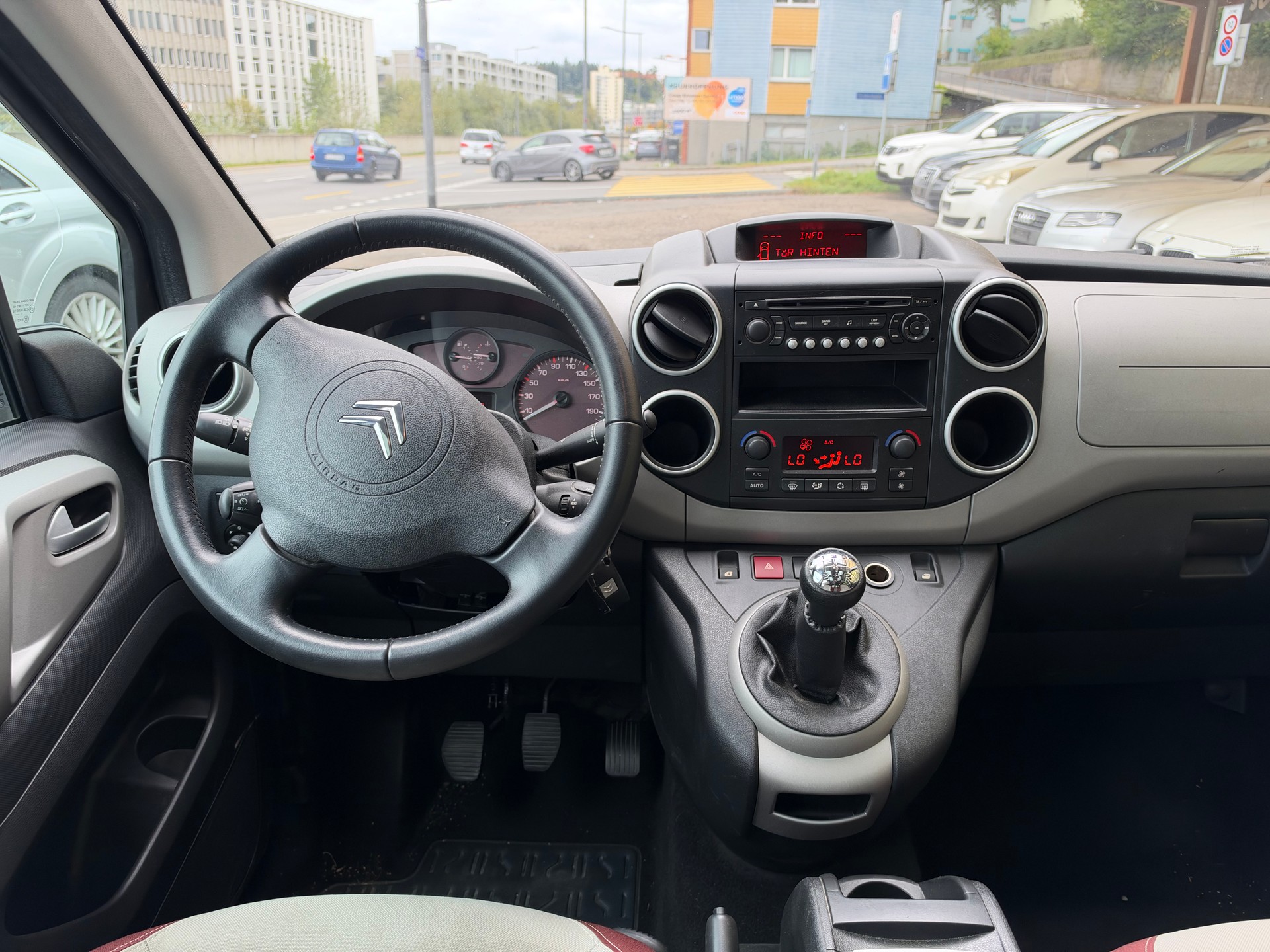 CITROEN Berlingo 1.6 16V Multispace Special-image-10