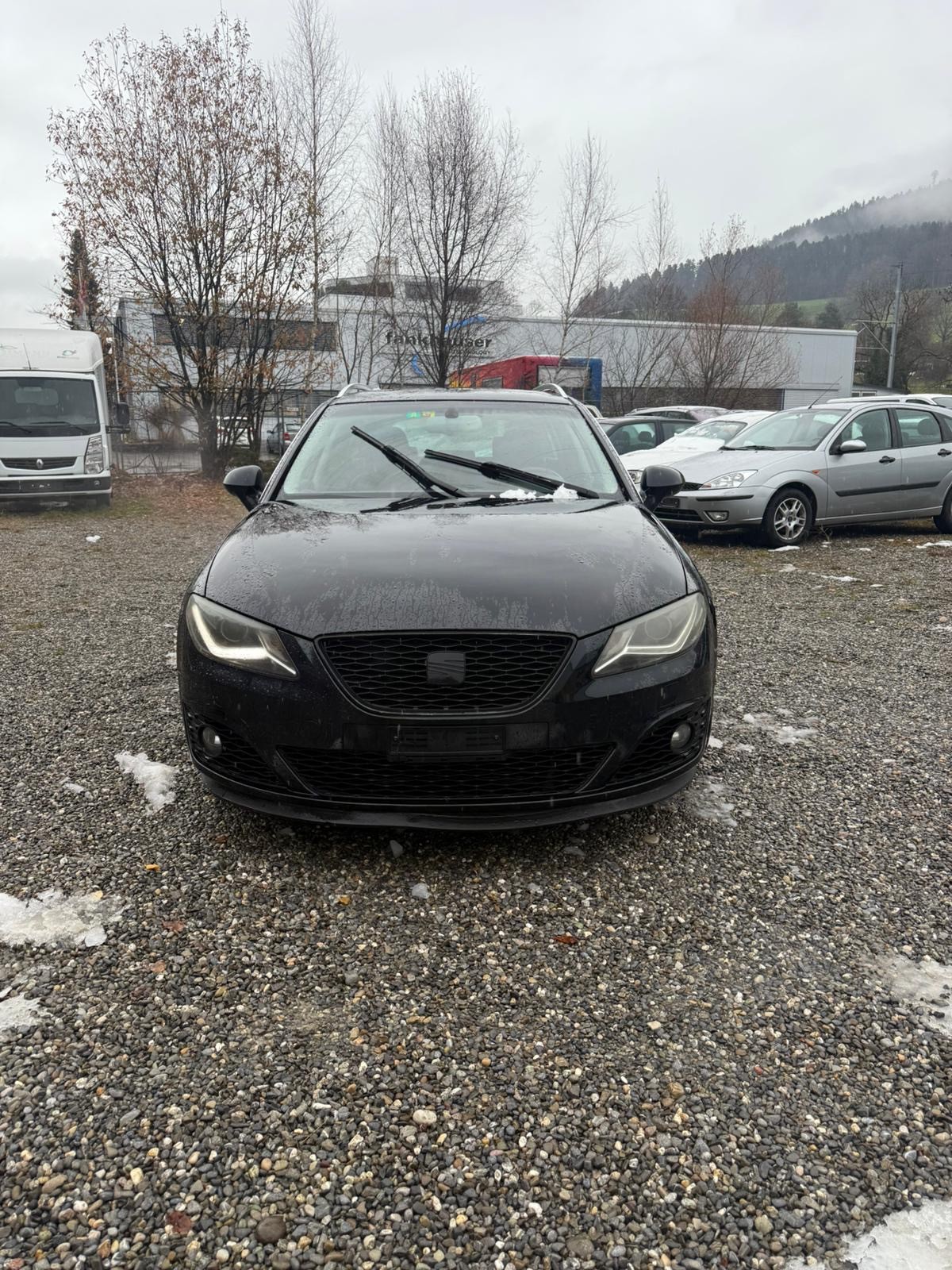 SEAT Exeo ST 2.0 TSI Advantage-image-1