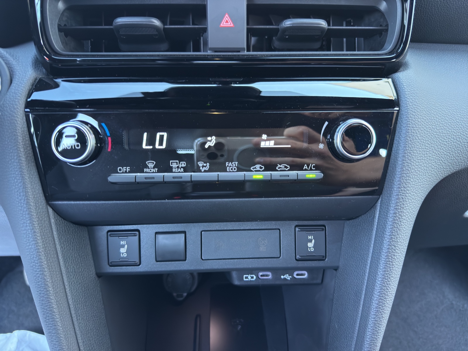 TOYOTA Yaris Cross 1.5 Style 4x2 Hybrid-image-15
