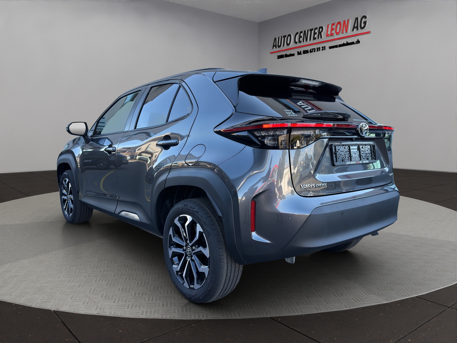 TOYOTA Yaris Cross 1.5 Style 4x2 Hybrid-image-3
