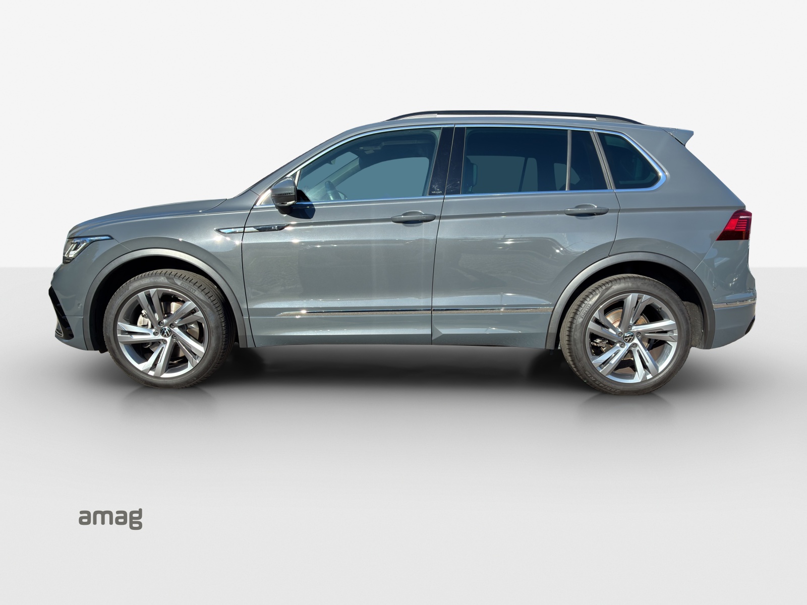 VW Tiguan 2.0 TDI SCR R-Line 4Motion DSG-showroom-element-1